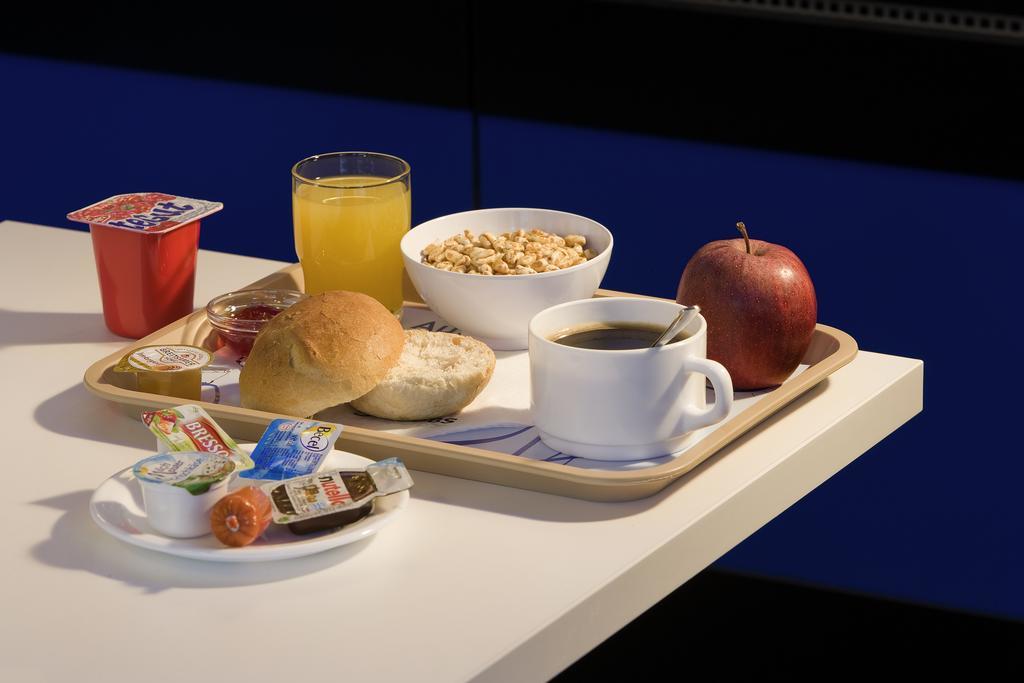 Ibis Budget Orly Chevilly Tram 7 Vitry-sur-Seine Exteriör bild