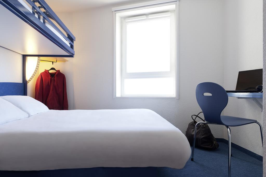 Ibis Budget Orly Chevilly Tram 7 Vitry-sur-Seine Rum bild