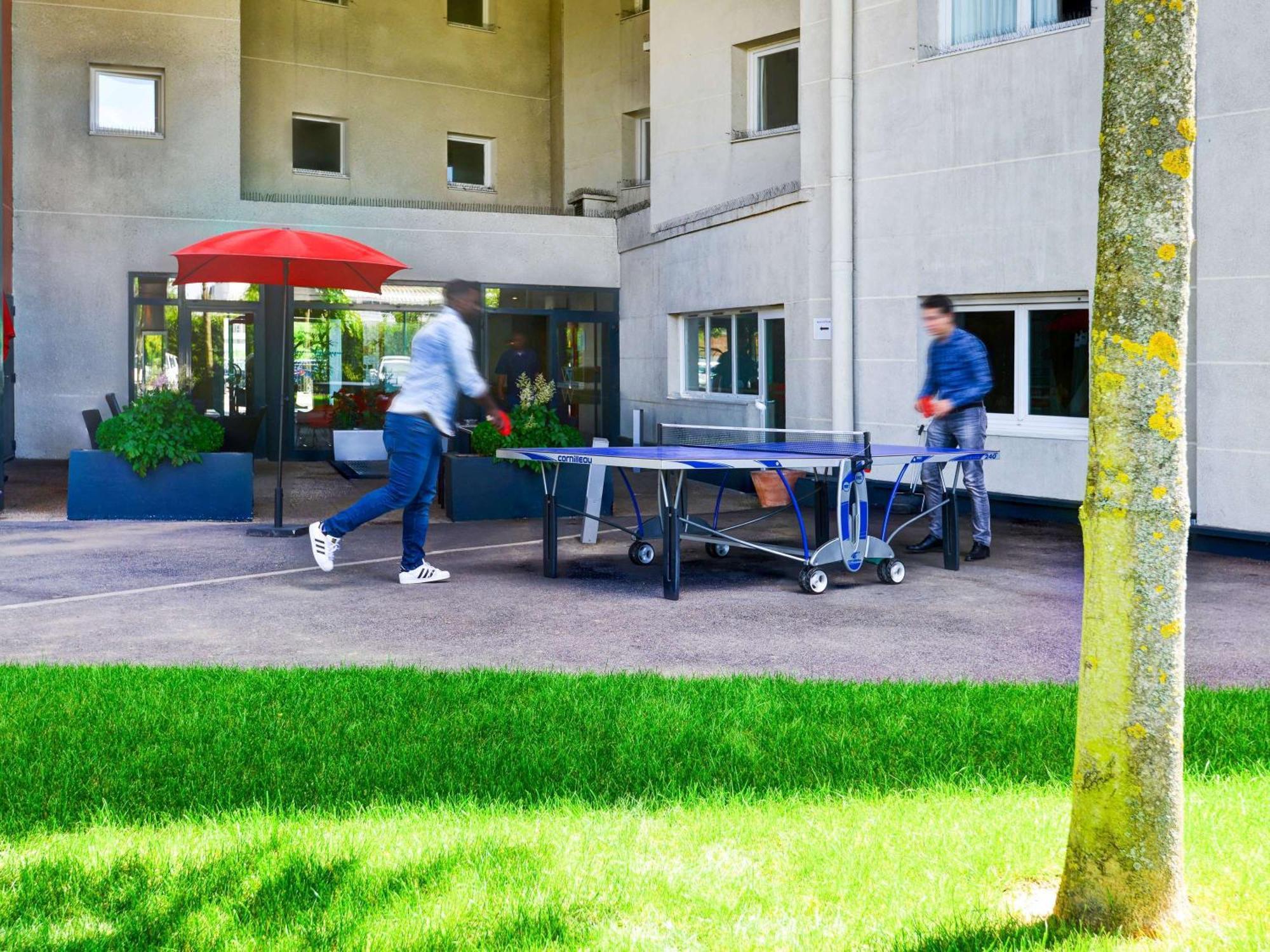 Ibis Budget Orly Chevilly Tram 7 Vitry-sur-Seine Exteriör bild