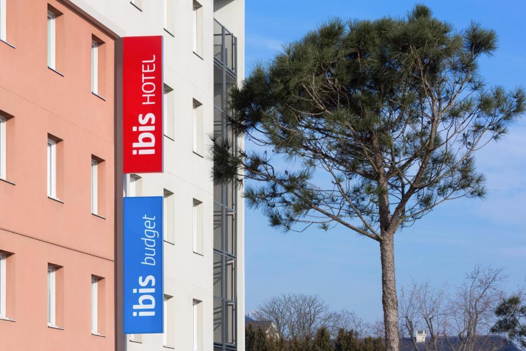 Ibis Budget Orly Chevilly Tram 7 Vitry-sur-Seine Exteriör bild